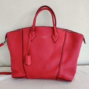 LOUIS VUITTON Cuir Taurillon Soft Lockit MM Rubis